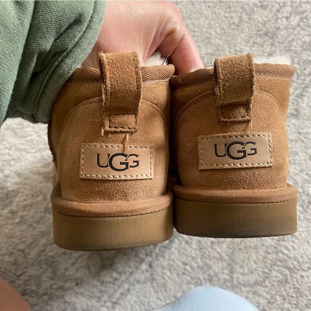Practically new UGG Ultra Mini- Chestnut